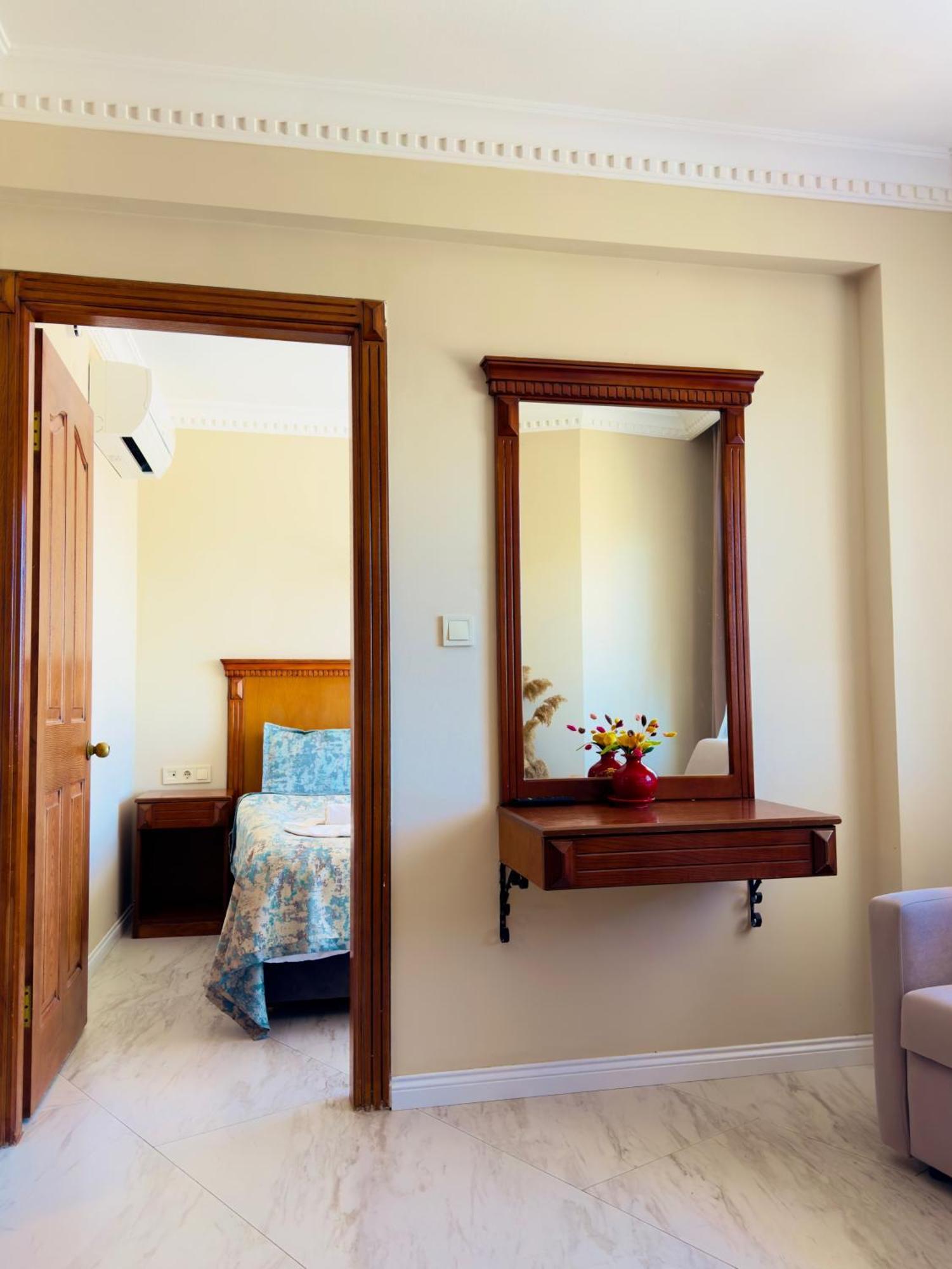 Rosy Suites Hotel Kusadası Eksteriør bilde
